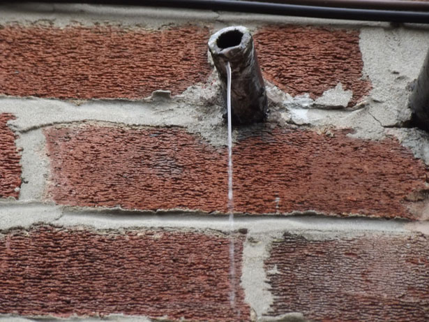 Water leak detections in house