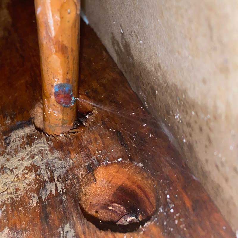 how to detect pinhole leaks in copper pipe